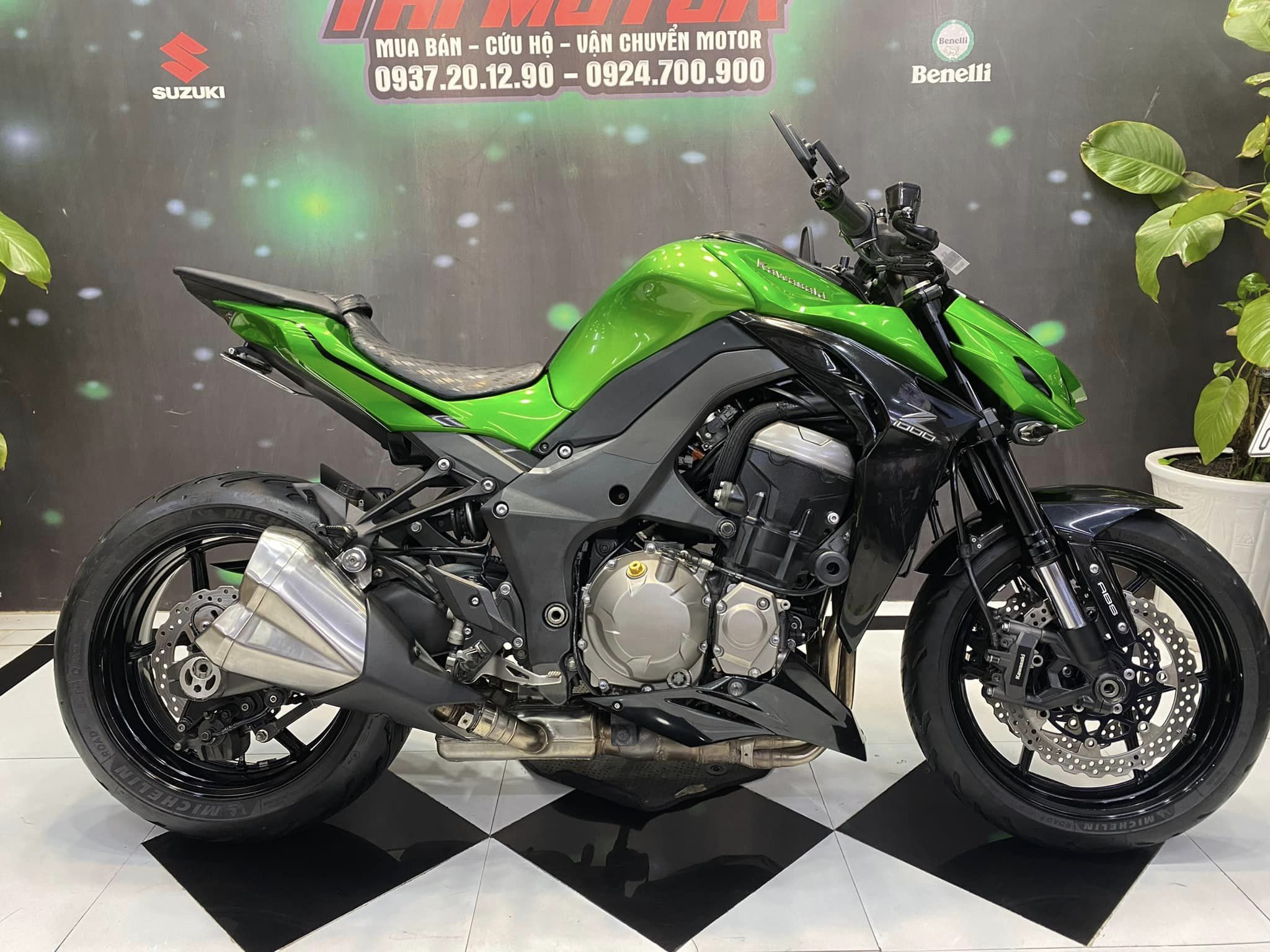 Hình ảnh Kawasaki Z1000 2014 giá khoảng 27000